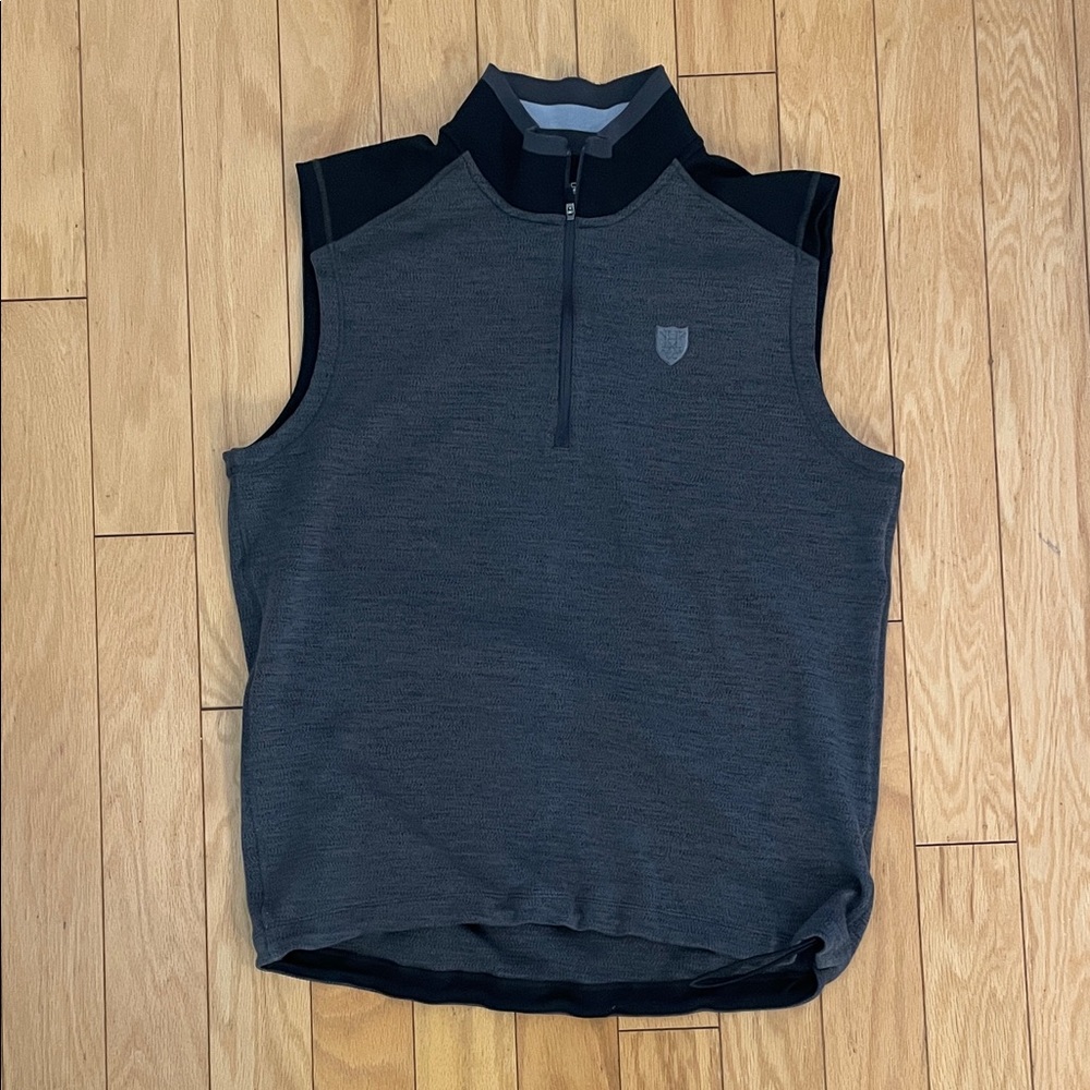 Nike Black and Gray Golf Pullover size medium